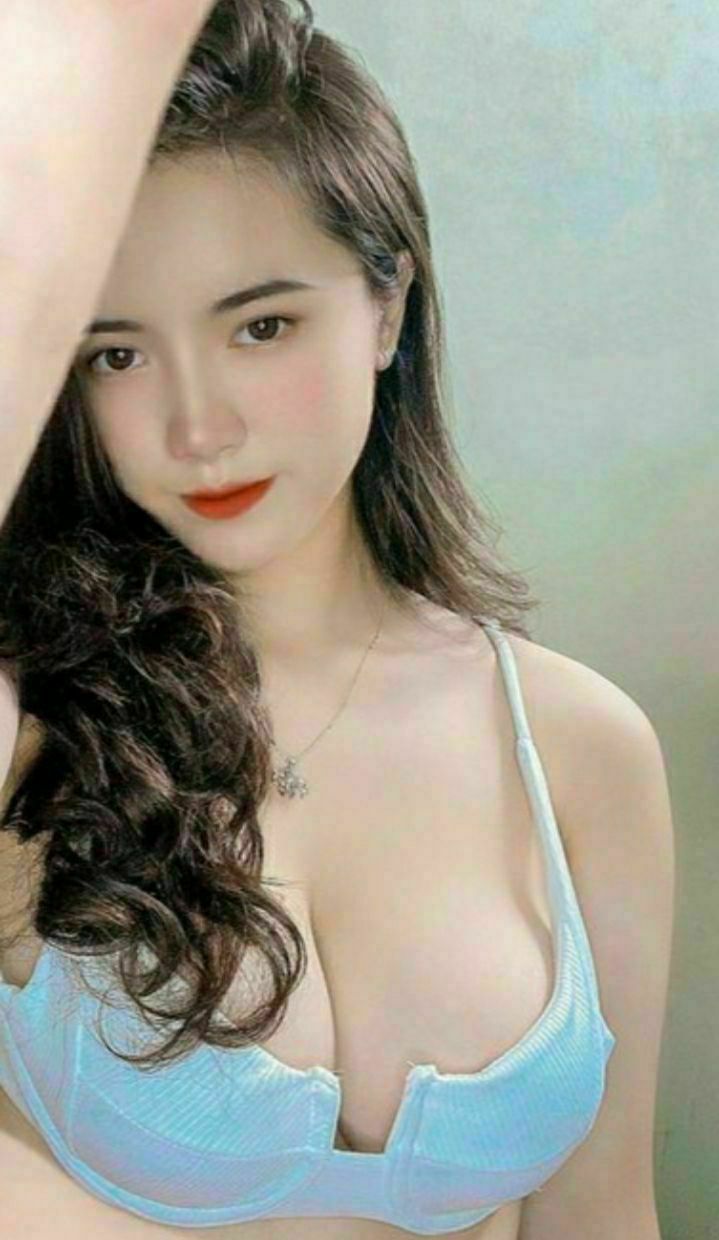 Những cô gái 00s vừa mới phá trinh đã lộ mặt và không thể chờ đợi để được quan hệ tình dục một cách điên cuồng
